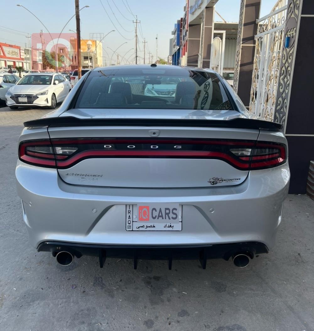 دودج تشارجر